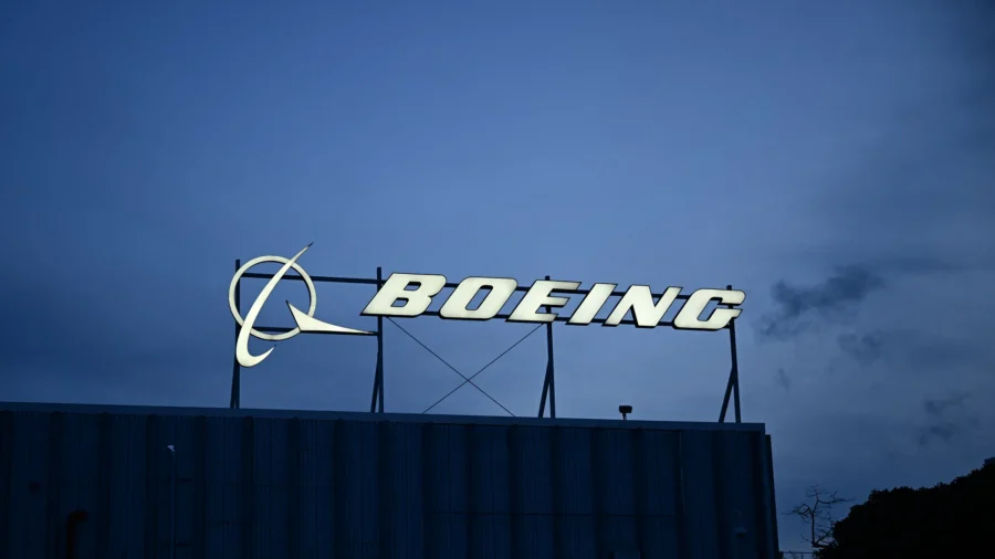 Boeing to Raise Up to $19 Billion to Shore Up Finances, Stave Off Downgrade