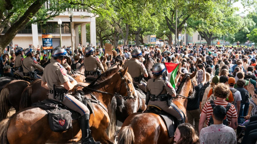 Pro-Palestinian Protests a 'Massive Movement' Against Traditional American Values: Chinese Cultural Revolution Survivor