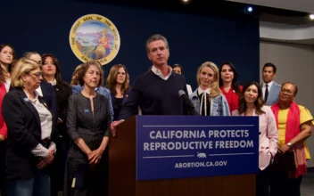 Newsom, Lawmakers Introduce Bill in Response to Arizona’s Abortion Ban