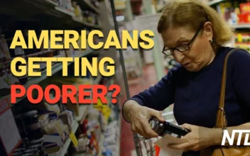 New GDP Number Shows Americans Getting Poorer: Economist | Business Matters Full Broadcast (April 25)