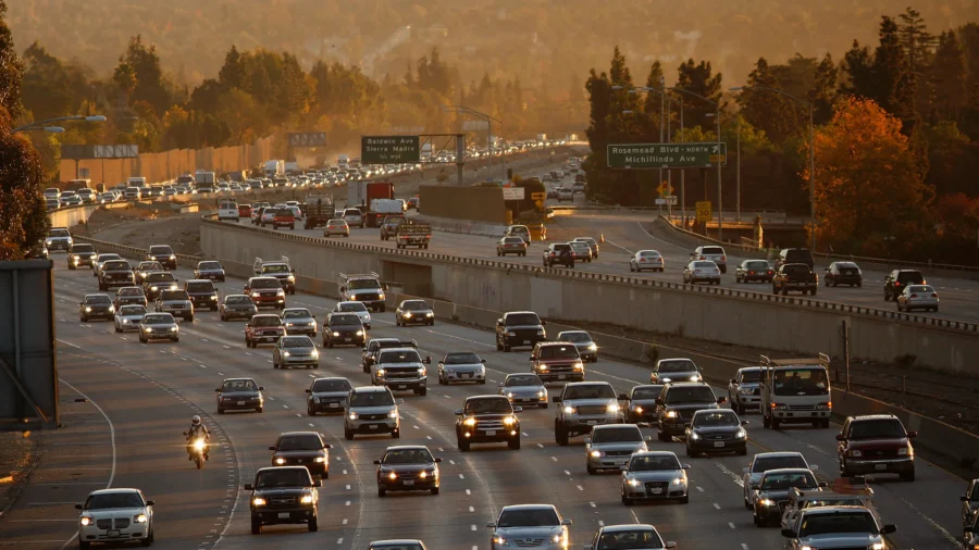 Analyst: Summer Drivers Can Take Steps to Cool Hot Insurance Premiums