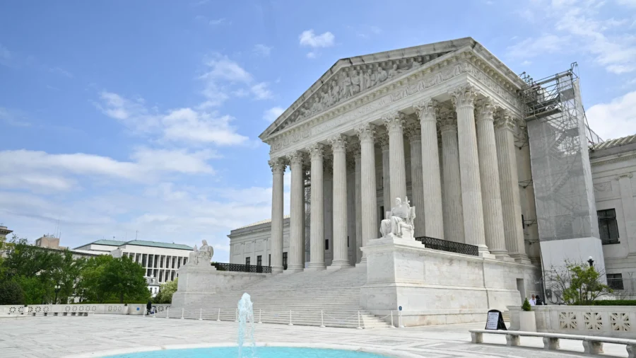 Courts Unlikely to Conclude Presidential Immunity Trial Before 2024 Election: Legal Analyst