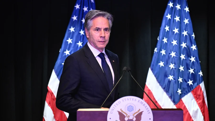 US Asking China for Help, Expert Says About Blinken's China Trip