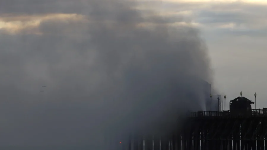 Large Blaze Burns Iconic California Pier