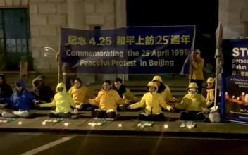 London Vigil Commemorates 25 Years Since Peaceful Protest in China