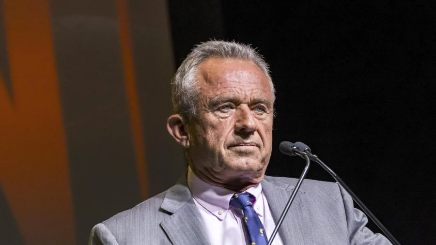 RFK Jr. Says Kennedy Siblings Asked Biden to Give Him Secret Service Protection
