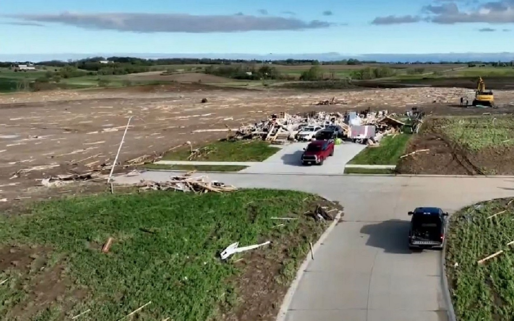 Drone Video Footage of Tornado Damage in Elkhorn, Nebraska | NTD