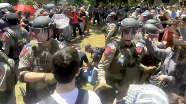 Police Arrest Pro-Palestinian Protestors at University of Texas at Austin