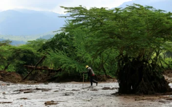Flash Floods, Landslide Kill at Least 45 in Central Kenya