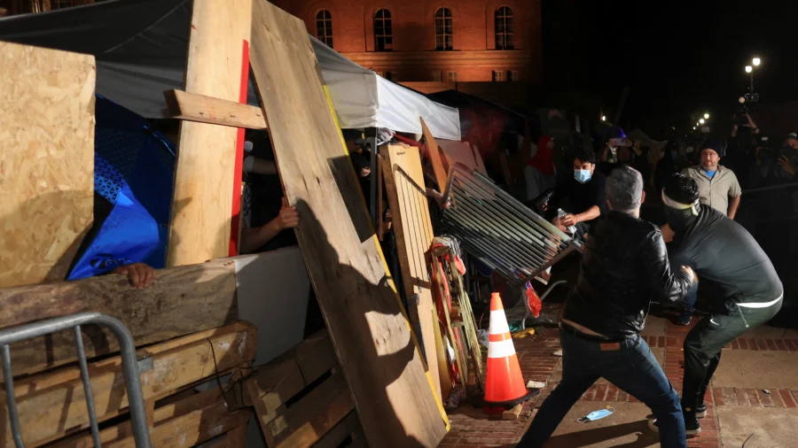 Violent Clash Breaks Out Between Pro-Palestinian Activists and Counter-Demonstrators on UCLA Campus