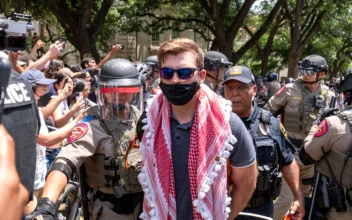 UT-Austin Says 45 of 79 Protester Arrests Had No Ties to University