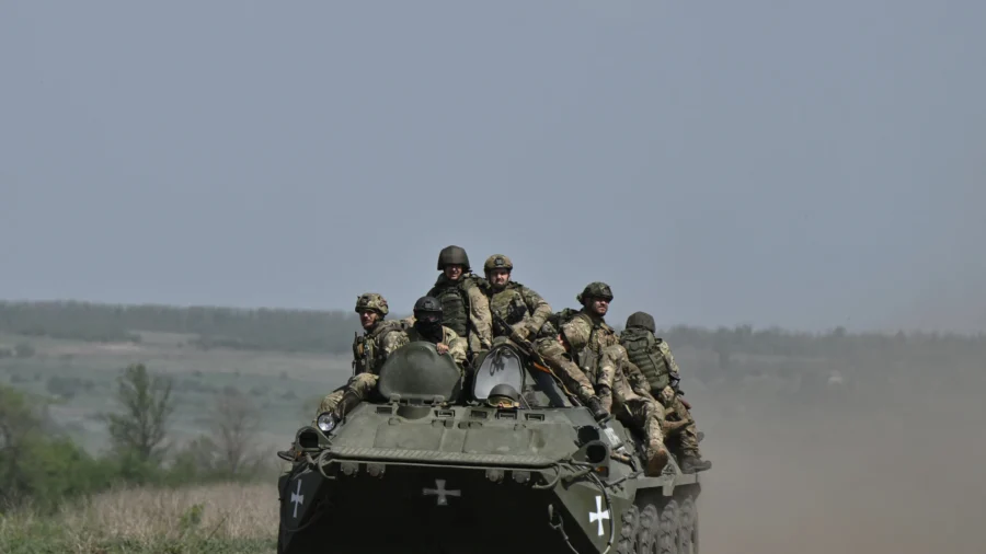 US Sanctions 9 Chinese Companies for Supporting Russia's War Effort