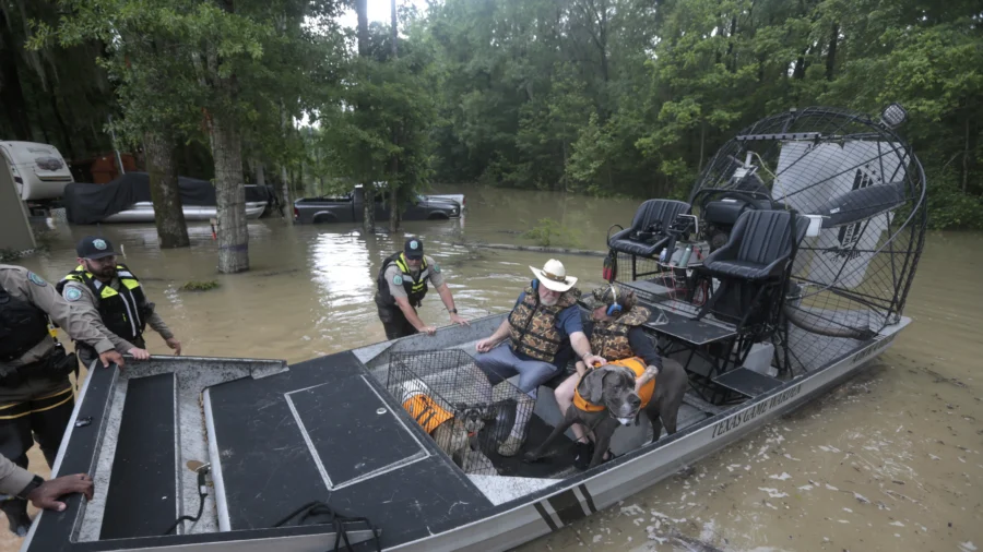 Hundreds Rescued From Flooding in Texas as Waters Continue Rising in Houston