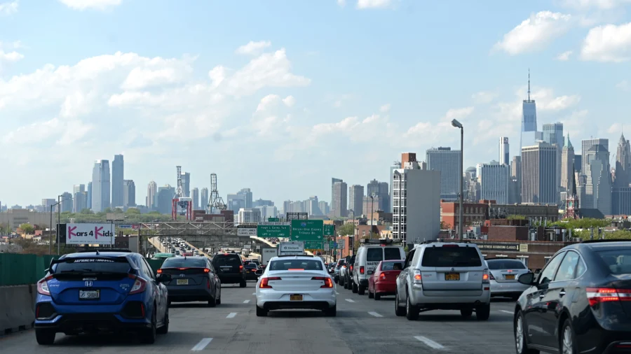 NY Congestion Pricing ‘A Money Grab,’ Leaving Staten Island ‘Dumped On’ With More Car Pollution: Borough President