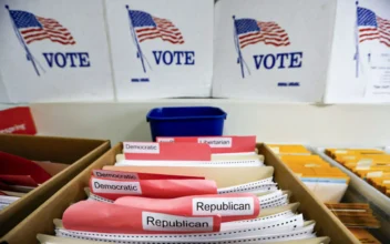 Judge Permits Texas County to Mass Mail Voter Registrations