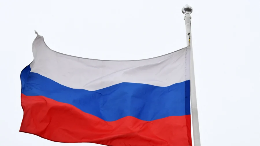 Despite Sanctions the Money Will ‘Find Its Way’ to Russia: Economist
