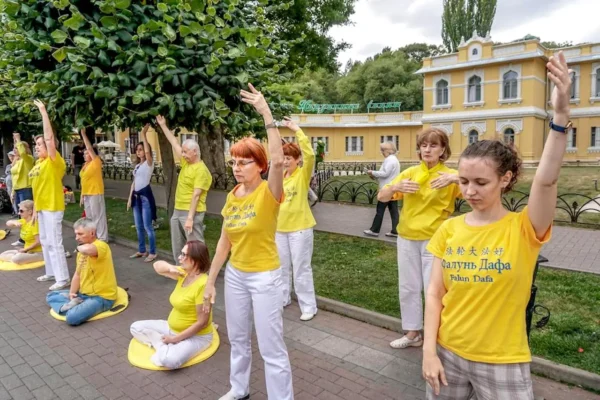 Russian Falun Gong Practitioner Speaks Out on Persecution