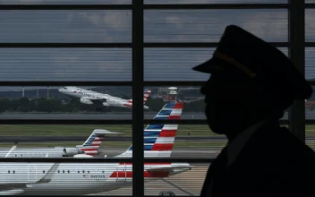 Senate Passes 5-Year FAA Reauthorization as Deadline Looms