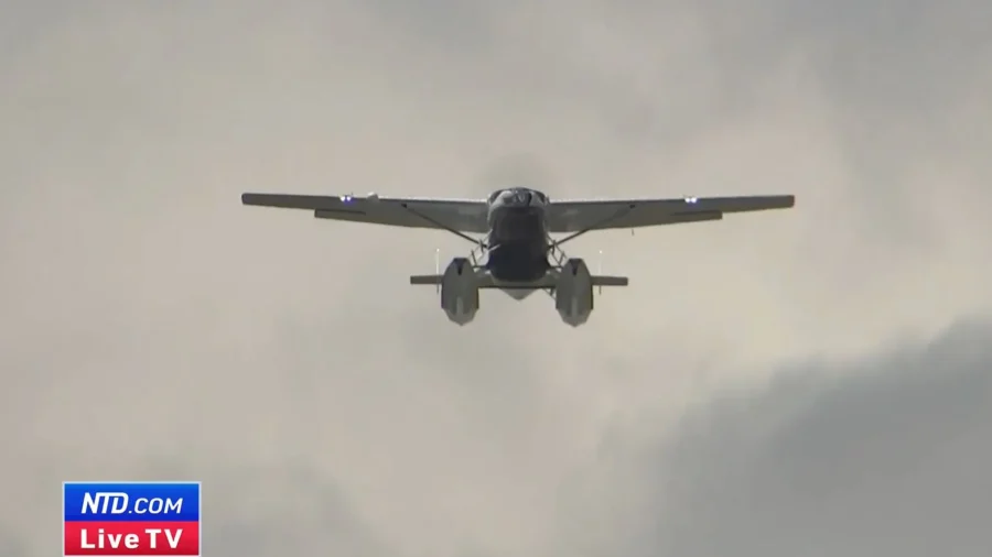 More Than 60 Aircraft Fly Over Washington in Celebration of Aviation