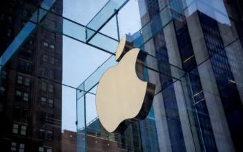 Apple’s Maryland Store Workers Vote to Authorize Strike