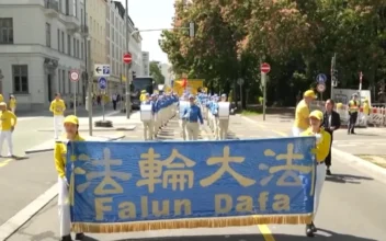 32nd World Falun Dafa Day Parade, Celebration Takes Place in Germany