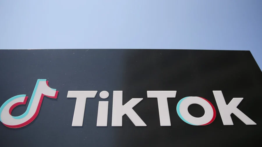 TikTok Designed to Encourage 'Doom Scrolling': Social Media Commentator