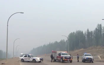 Canada Wildfires Cause Air Quality Alerts in US Midwest