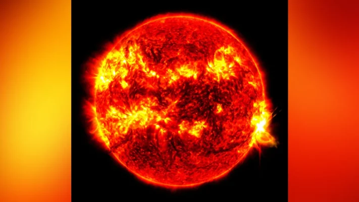 Sun Shoots Out Biggest Solar Flare in Almost 2 Decades