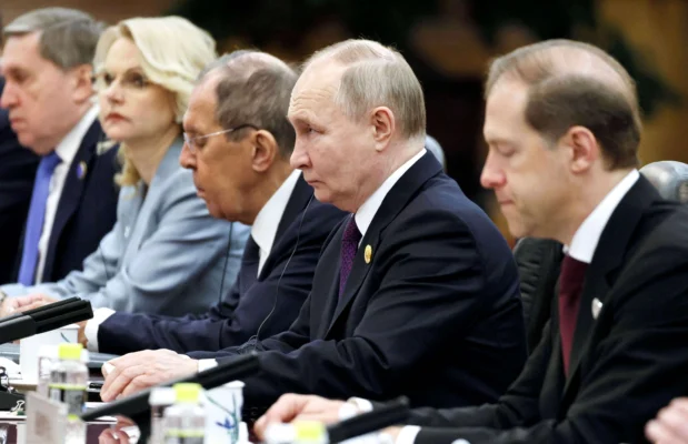 Russia, China Reaffirm ‘No Limit’ Partnership During Putin’s Visit to Beijing