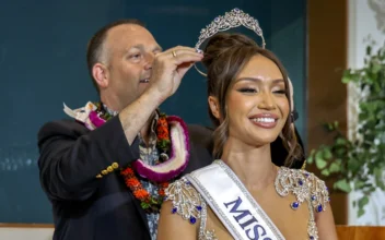 Savannah Gankiewicz of Hawaii Crowned Miss USA After Previous Winner Resigned