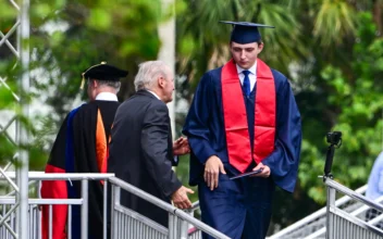 Trump’s Youngest Son, Barron, Enrolls at New York University