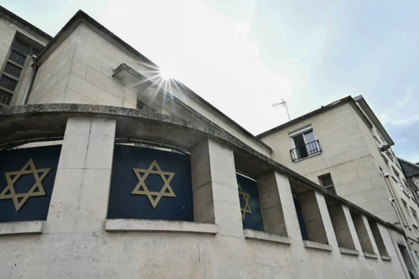 French Police Shoot Down Suspect Who Set Fire to a Synagogue, Minister Says ‘Explosion of Hatred’ Against Jews