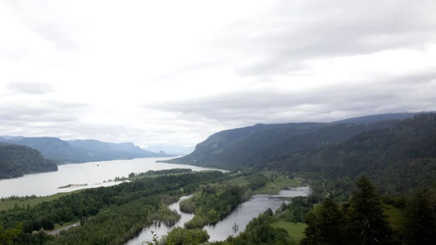 Hiker Dies After Falling From Trail in Oregon’s Columbia River Gorge, Officials Say