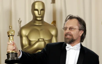 Oscar-Winning Composer of ‘Finding Neverland’ Music, Jan A.P. Kaczmarek, Dies at Age 71