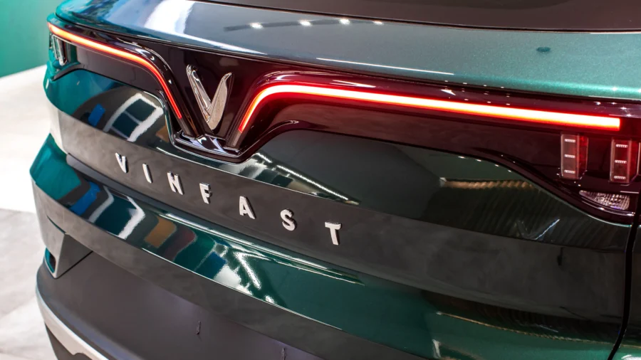 Federal Regulators Investigating Fatal Crash of VinFast EV