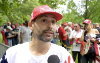 Trump Bronx Rally Attendees Share Why They Support Trump