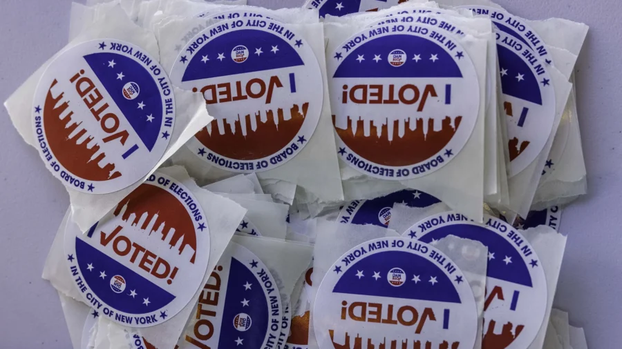 Blacks and Latinos Feel Democrats Take Them for Granted: Political Analyst