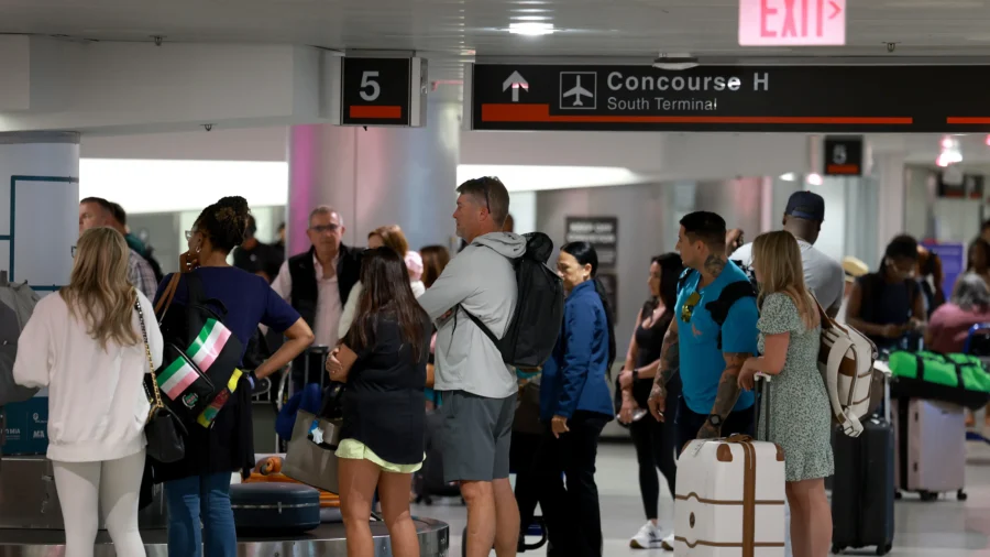 Memorial Day Travel to Be Busiest in 20 Years
