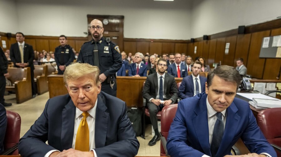 2 Lawyers Among Jurors Will Influence Jury's Decision: Former NY Assistant DA