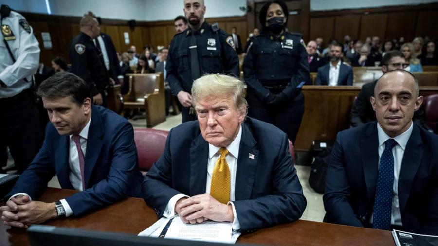 No Verdict on Day 1 of Jury Deliberations in Trump Trial