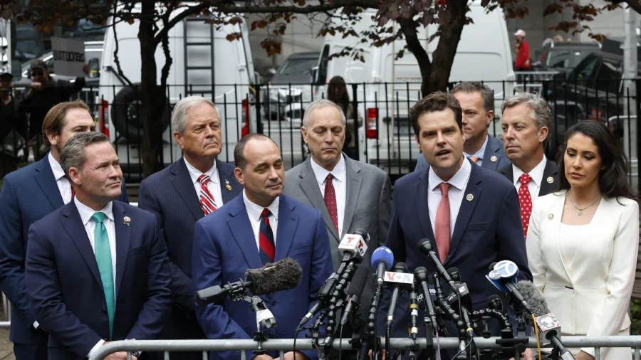 House GOP Members Endorse Colleagues' Opponents Amid Personal, Ideological Clashes