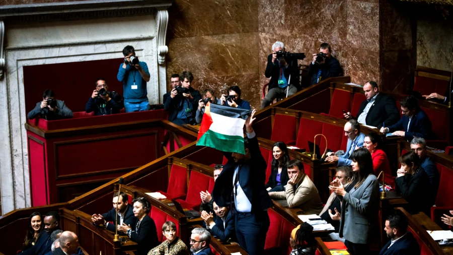 Palestinian Flag Wave During Parliament Session Is ‘Unacceptable’: Parliament President