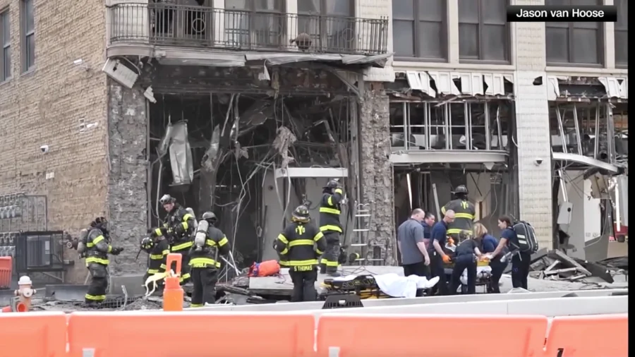 Building Explosion Kills Bank Employee and Injures 7 Others in Youngstown, Ohio