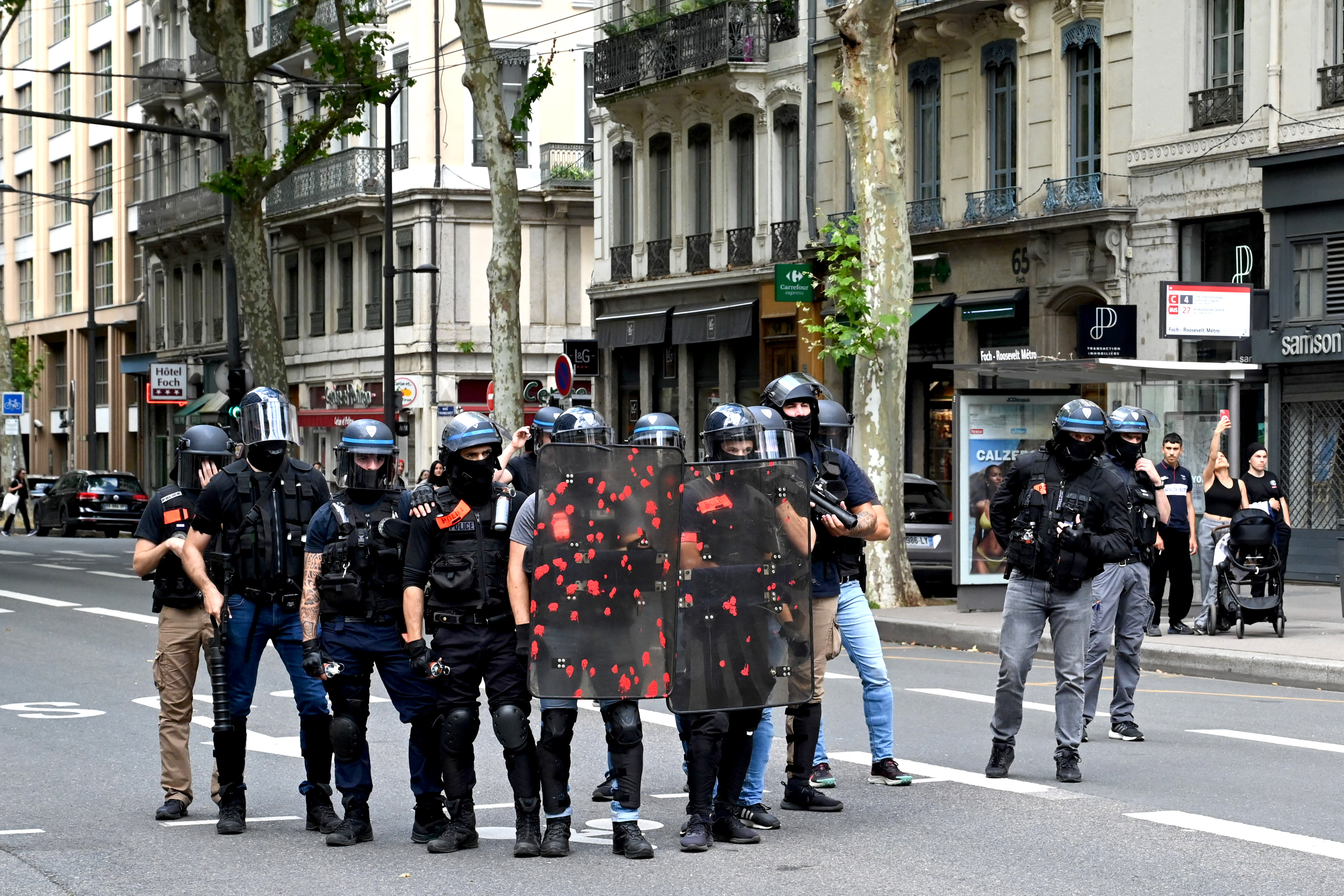 French Police Prepare for Riots Amidst Election Tensions | NTD