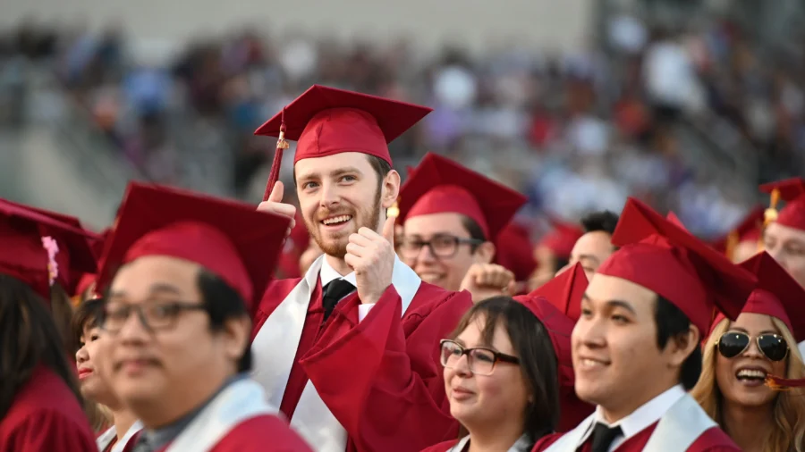 College Adviser Reveals Key Facts for Best Return on Investment