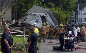 Investigators Probe Gas Explosion in Syracuse Home Collapse