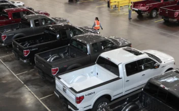 Ford Recalls 668,000 2014 F-150 Pickup Trucks Over Transmission Issue