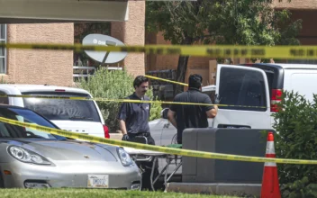 Suspect Dead After Shootings Near Las Vegas Leave 5 People Dead, Teen Injured, Police Say