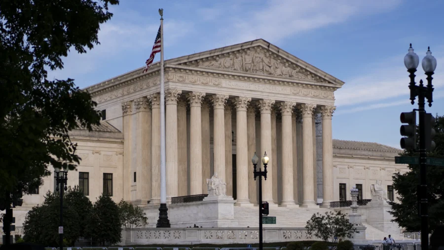 Supreme Court Overturns ‘Chevron Doctrine,’ Curtailing Federal Government Power