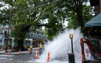 Water Begins to Flow Again in Downtown Atlanta After Outage That Began Friday